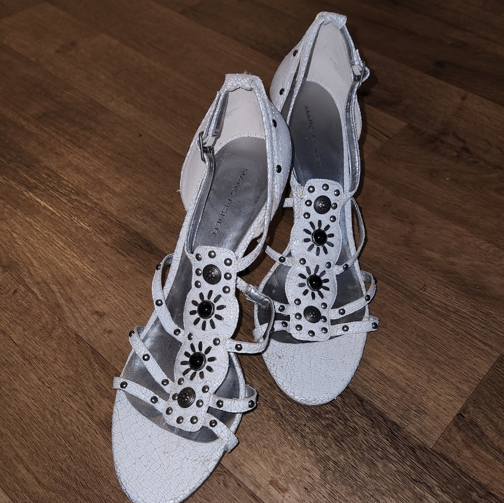 Marc Fisher Sandals